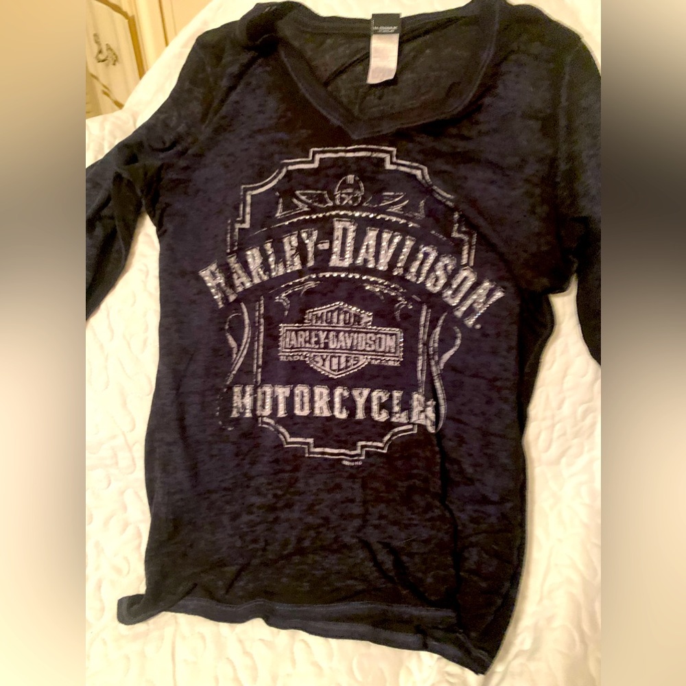 Ladies small long sleeve Harley Davison top